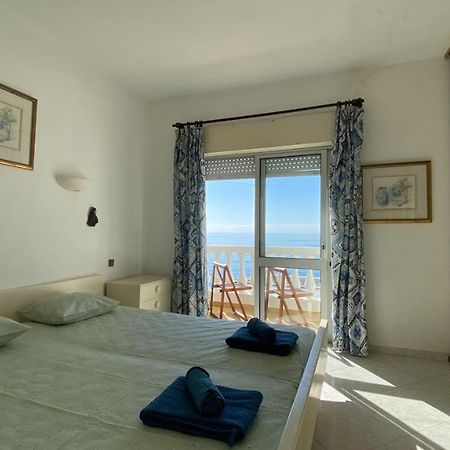 Rosa Guest House #6 - Com Vista Mar, Mesmo Em Frente A Praia Do Inatel Em Albufeira Exteriör bild