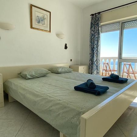 Rosa Guest House #6 - Com Vista Mar, Mesmo Em Frente A Praia Do Inatel Em Albufeira Exteriör bild