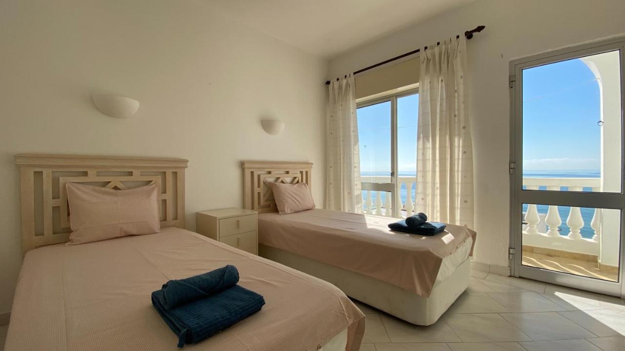 Rosa Guest House #6 - Com Vista Mar, Mesmo Em Frente A Praia Do Inatel Em Albufeira Exteriör bild